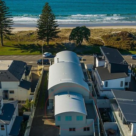 Modern Marine Parade Apartment Mount Maunganui Buitenkant foto