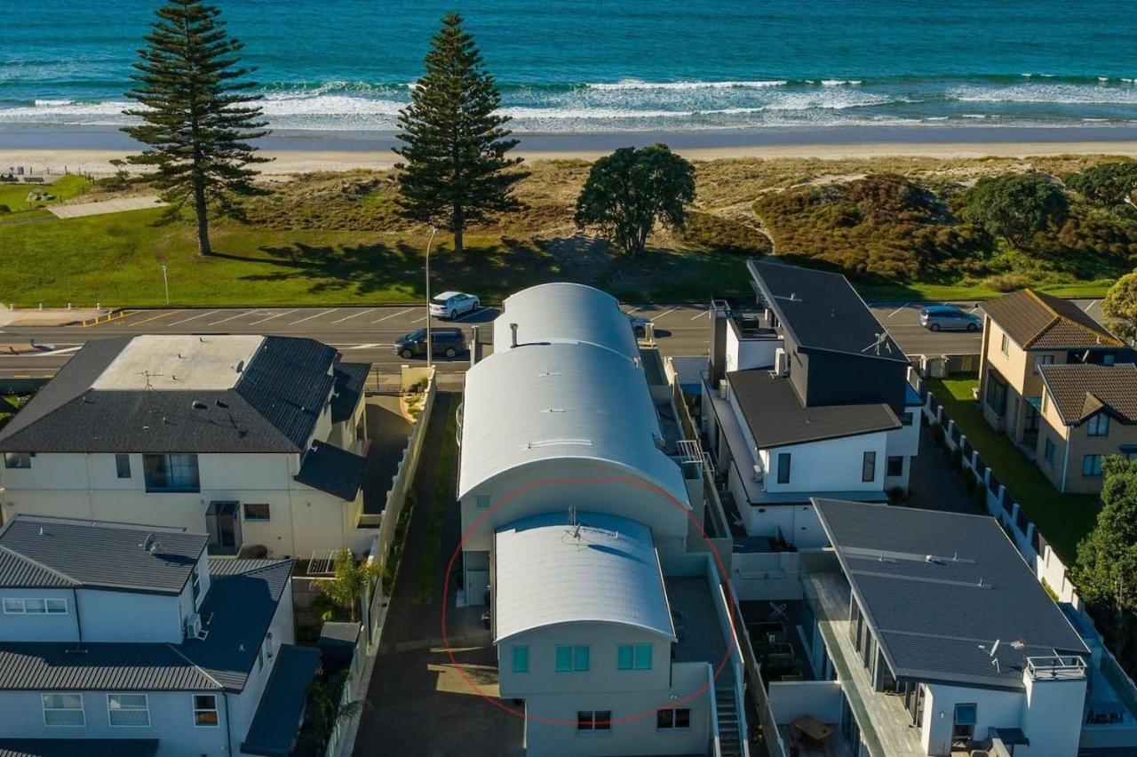 Modern Marine Parade Apartment Mount Maunganui Buitenkant foto